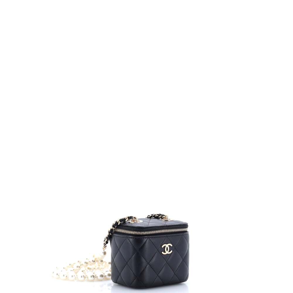 Chanel Vanity Case With Pearl Chain #241956C25B - Picture 4 of 13